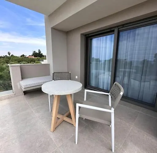 בית נופש Mare Luxury By Elia Mare ניאה מודאניה