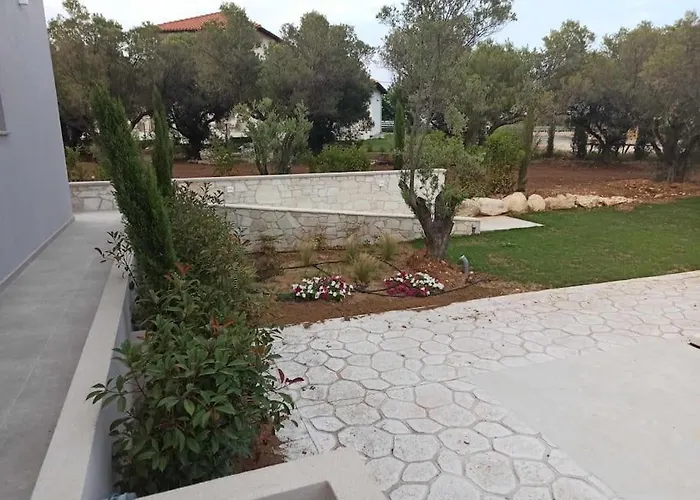 בית נופש Mare Luxury By Elia Mare ניאה מודאניה