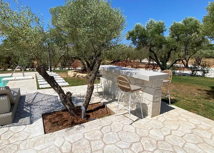 בית נופש Mare Luxury By Elia Mare ניאה מודאניה