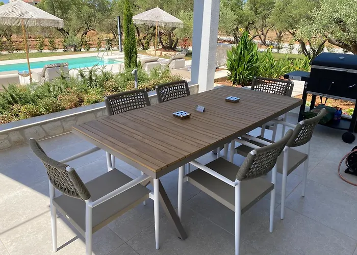 Mare Luxury By Elia Mare בית נופש ניאה מודאניה