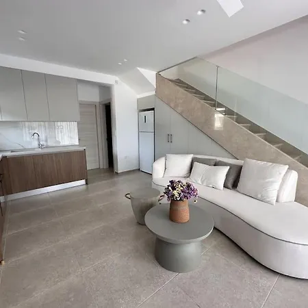 Mare Luxury By Elia Mare